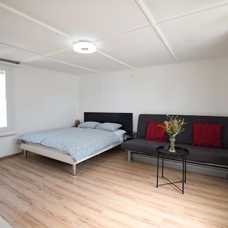 Lake Getaway Apartment With Private Entrance, Right On The Lake Constance Cycle Path, Barbecue Area, Free Wifi, Netflix And Free Bikes Salmsach Екстериор снимка
